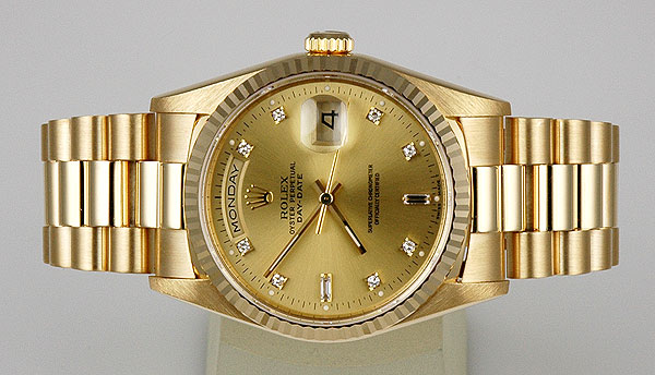 Rolex Oyster Perpetual Day-Date Yellow Gold - Champagne (1993)