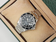 Rolex Oyster Perpetual Submariner Date 16610