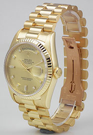 Rolex Oyster Perpetual Day-Date 18238 - Factory Champagne Diamond-Set Dial