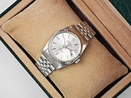 Rolex Oyster Perpetual DateJust 16234 - Silver Dial