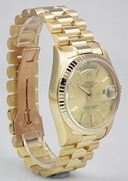 Rolex Oyster Perpetual Day-Date 18038 - Champagne Dial