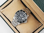 Rolex Oyster Perpetual Submariner Date 16610