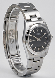 Mid Mid-Size Rolex Oyster Perpetual Black Dial 67480