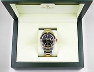 Rolex Oyster Perpetual Submariner 16613 18K/SS Black Dial Black Bezel