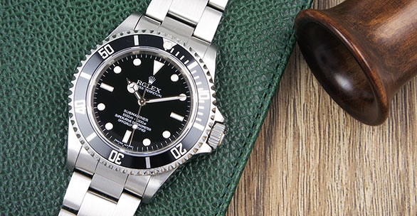 rolex submariner 14060m 4 line