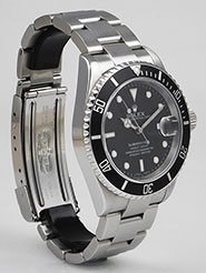 Rolex Oyster Perpetual Submariner Date 16610