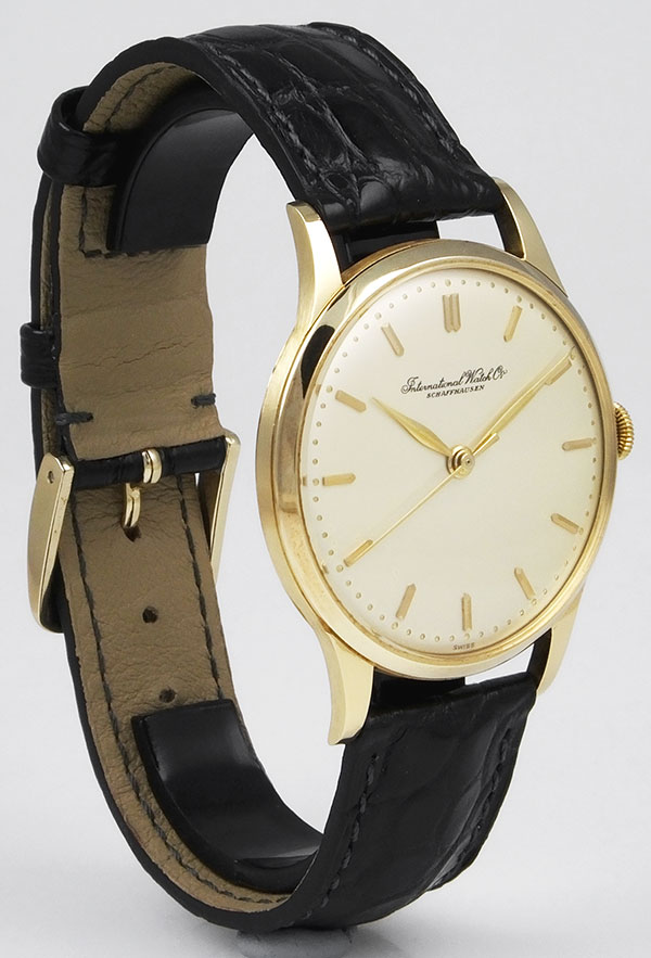 International Watch Company Wrist Watch in 18K Gold With Original ...