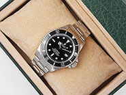 Rolex Oyster Perpetual Sea Dweller 16600 - Black Dial